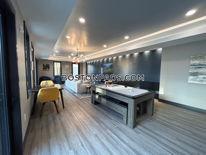 Boston - $2,650+ /month