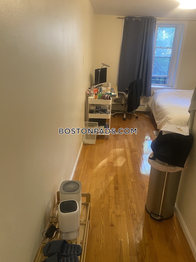 Roxbury Crossing - $2,050+ /mo
