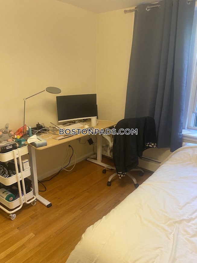 Roxbury Crossing - $2,050+ /mo