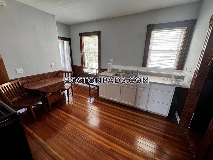 Cambridge - $3,000+ /month