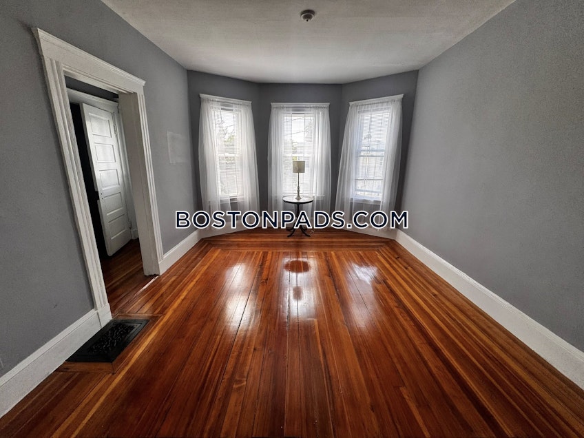 Cambridge - $3,000+ /month