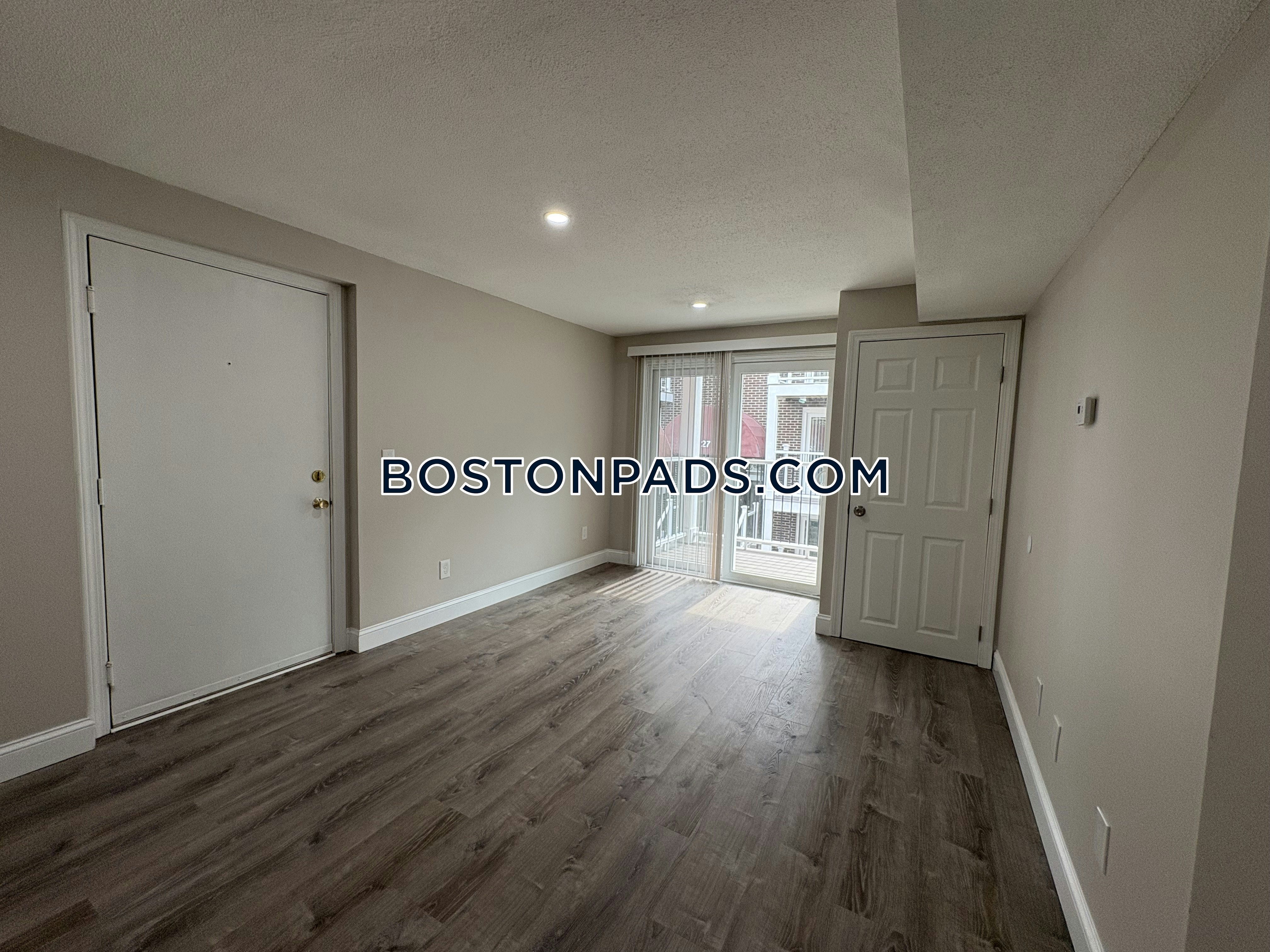 Kenmar Dr. Billerica