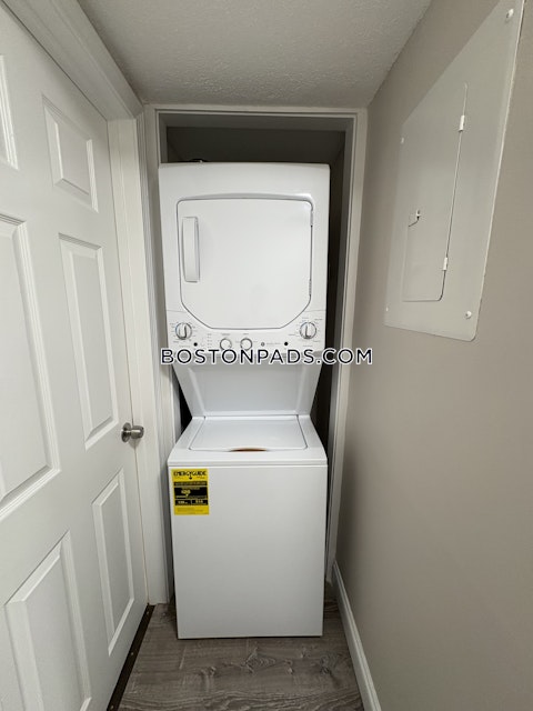 Kenmar Dr. Billerica photo 13