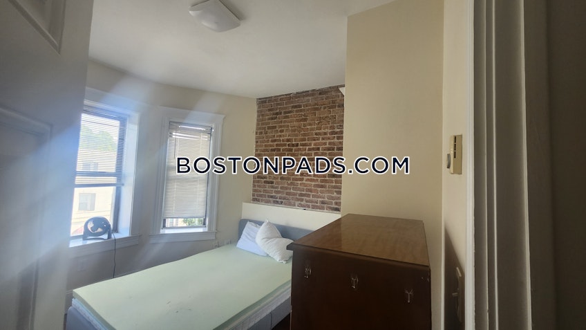 Boston - $4,995+ /month