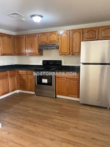 Fall River 1 Bed 1 Bath - $1,650 No Fee