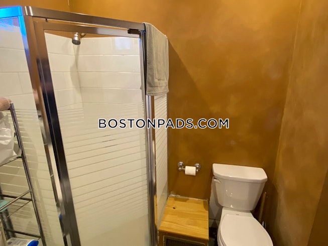 Somerville - $6,000+ /mo