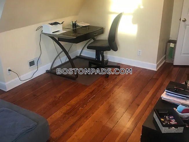 Somerville - $6,000+ /mo