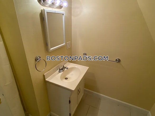 Somerville - $6,000+ /mo