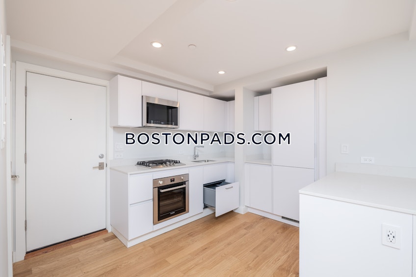 Boston - $2,875+ /month