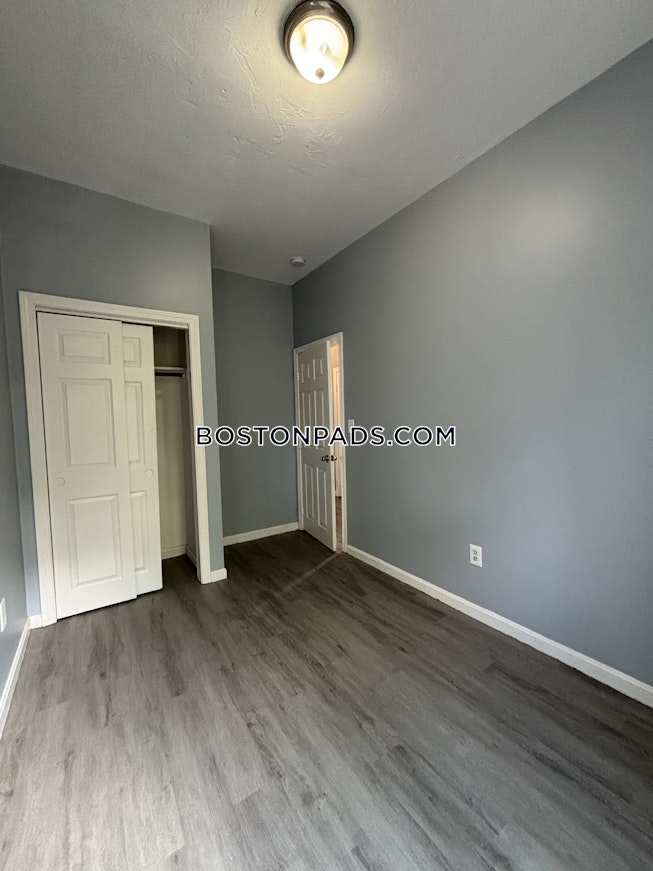 Boston - $3,900+ /mo