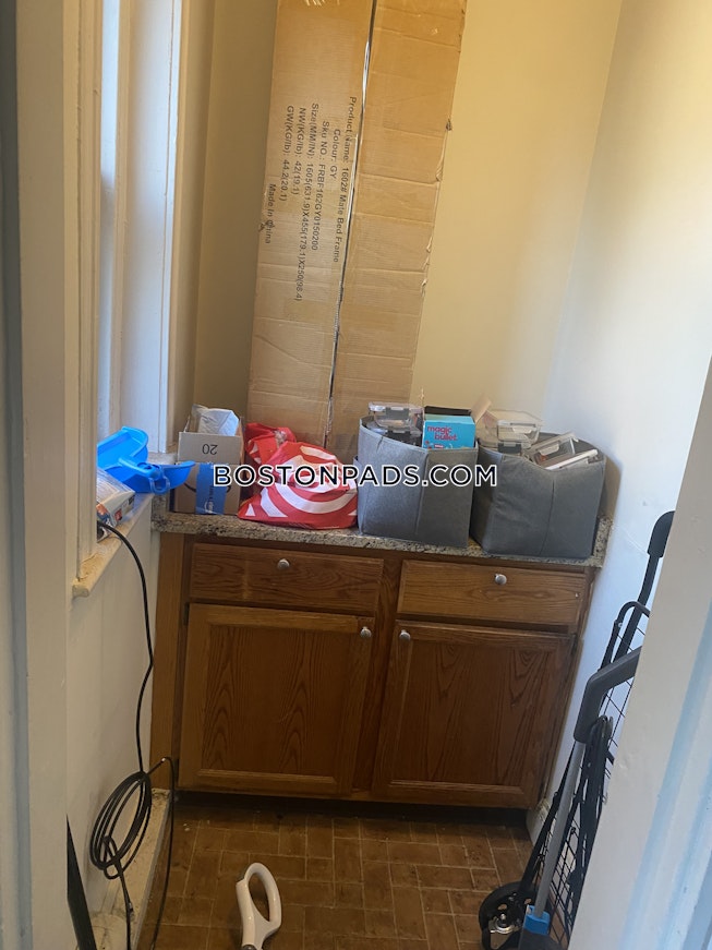 Boston - $3,750+ /mo
