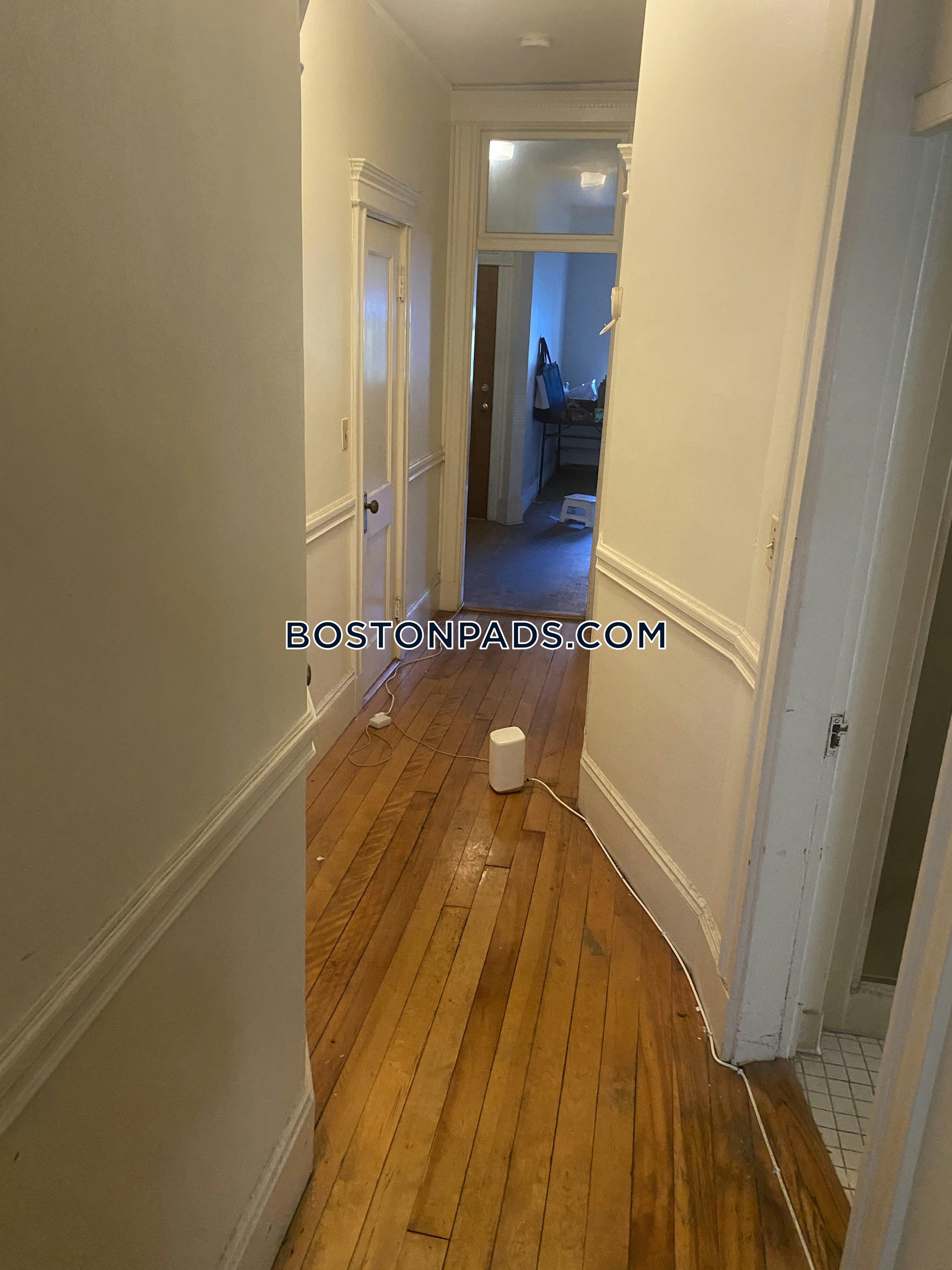 Boston - 4 Beds, 1 Baths