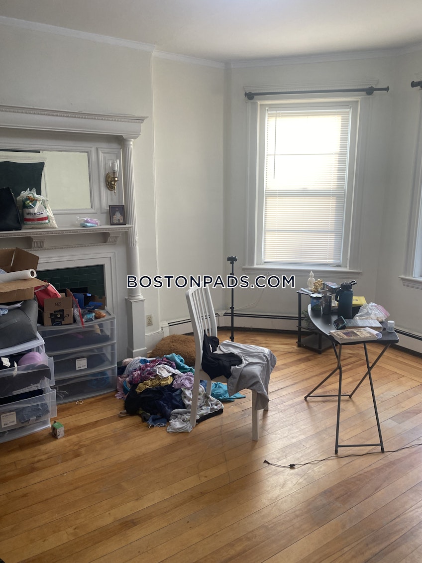 Boston - $3,750+ /month