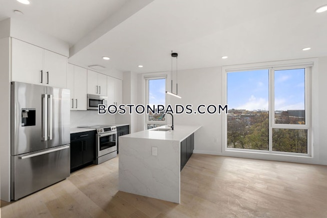 Boston - $4,900+ /mo