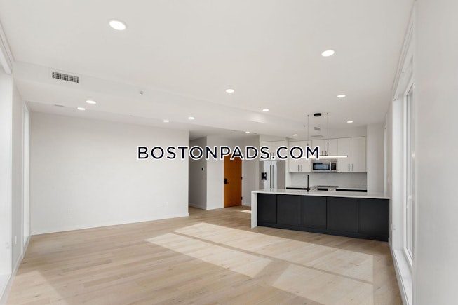 Boston - $4,900+ /mo