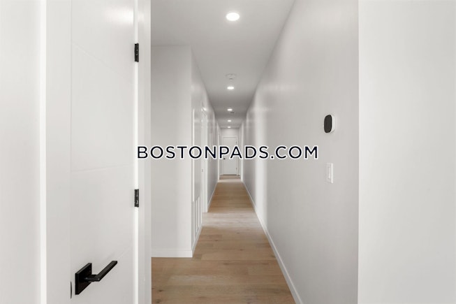 Boston - $4,900+ /mo