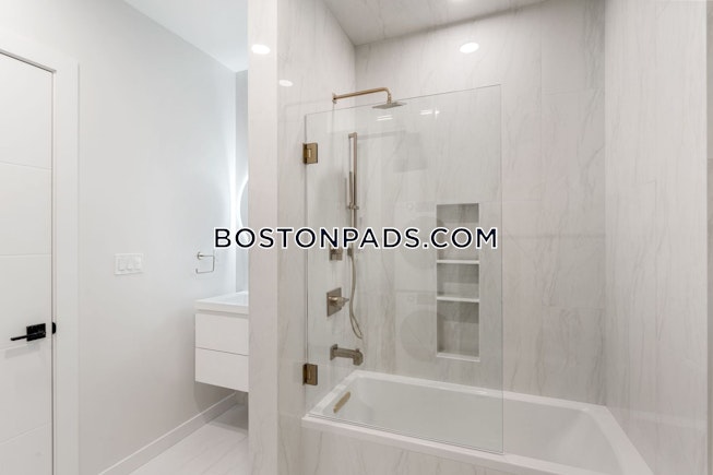 Boston - $4,900+ /mo