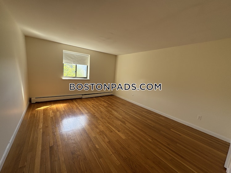 Homer Ave., Cambridge