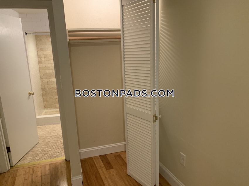 BOSTON - NORTH END - 1 Bed, 1 Bath - Image 6