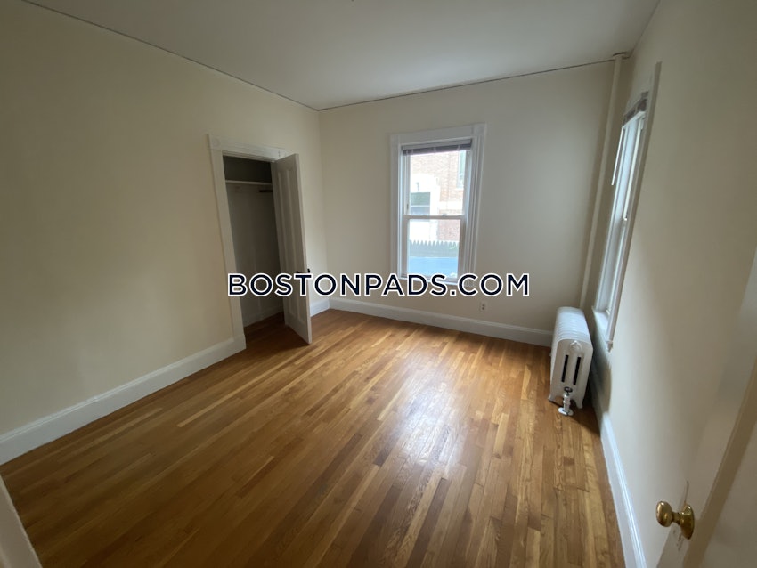 BOSTON - LOWER ALLSTON - 3 Beds, 1 Bath - Image 6