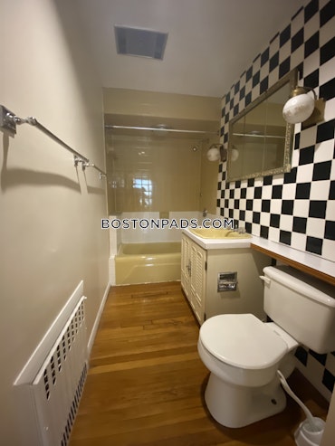 Boston - 3 Beds, 1 Baths