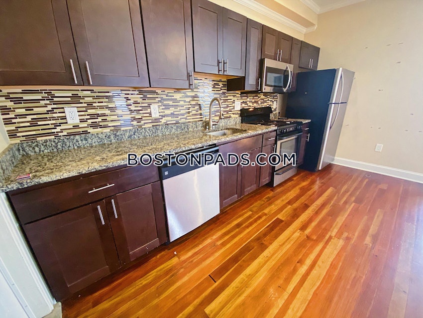 BOSTON - JAMAICA PLAIN - JACKSON SQUARE - 3 Beds, 2 Baths - Image 9