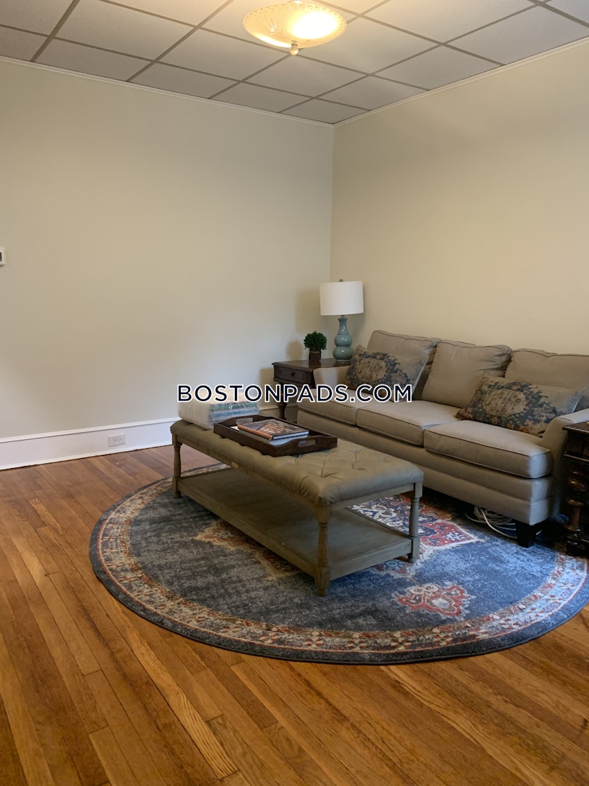 BOSTON - ALLSTON - 3 Beds, 1 Bath - Image 2