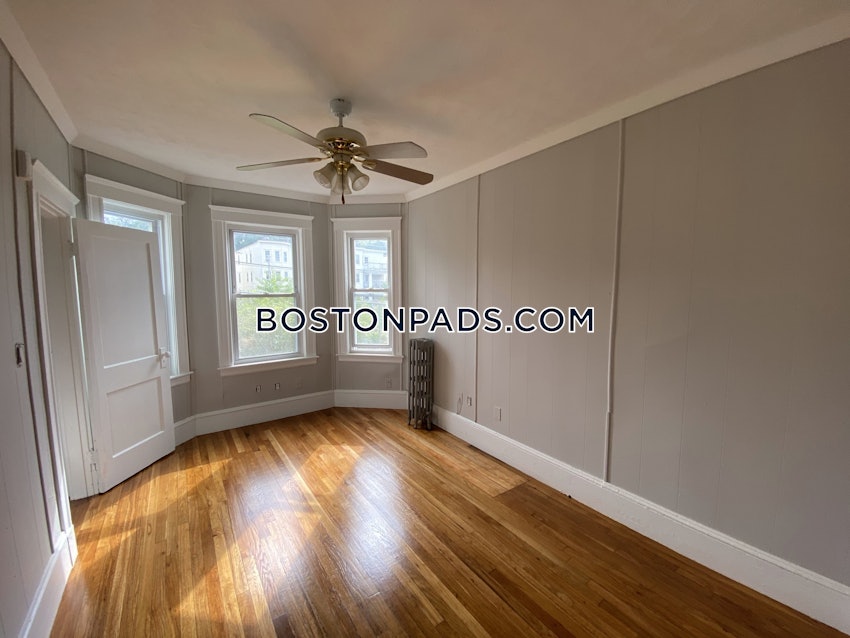 BOSTON - DORCHESTER - ASHMONT - 3 Beds, 2 Baths - Image 4