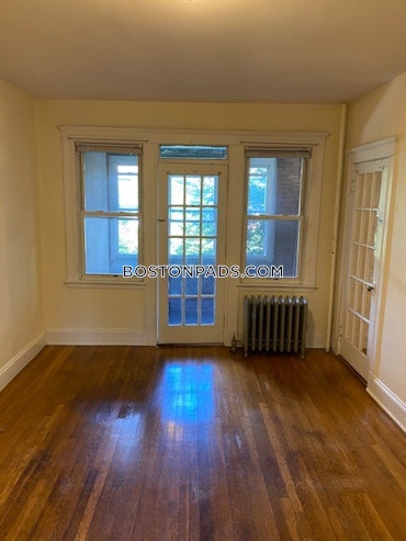 Boston - 3 Beds, 1 Baths