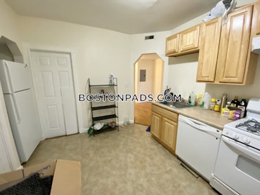 Boston - 3 Beds, 1 Baths