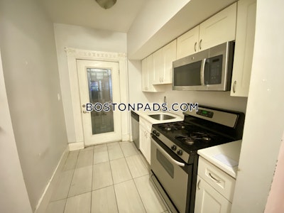 Mission Hill 3 Bed, 1 Bath Unit Boston - $4,500 No Fee