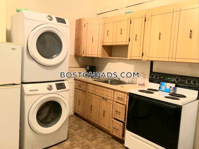 East Boston 2 Beds 1 Bath Boston - $2,200 No Fee