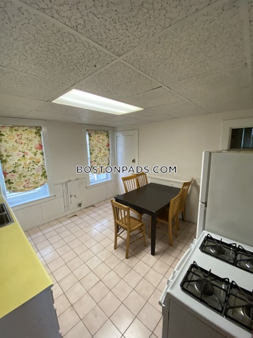 Boston - 3 Beds, 1 Baths