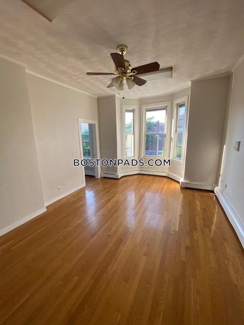 BOSTON - EAST BOSTON - JEFFRIES POINT - 3 Beds, 1 Bath - Image 6