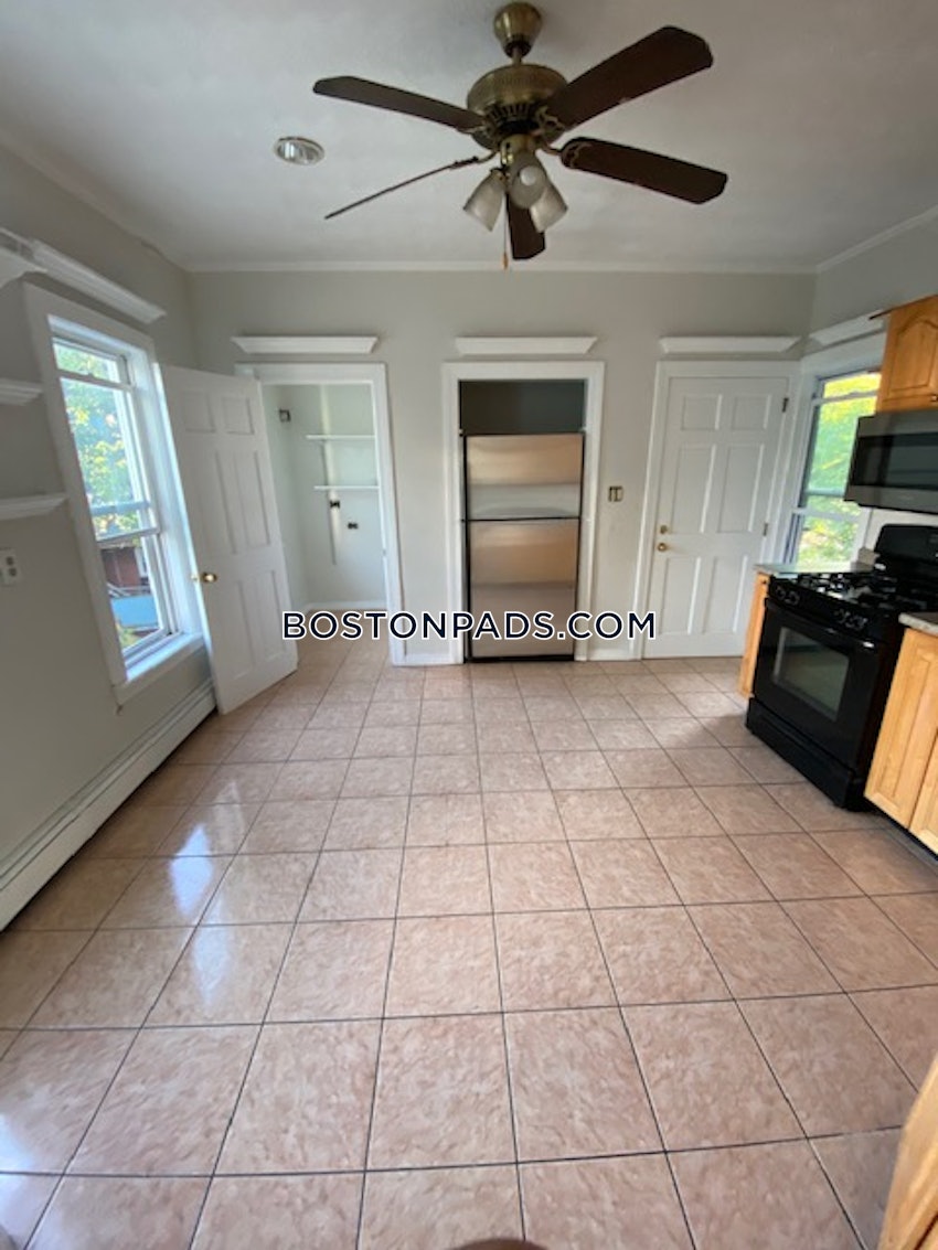 BOSTON - EAST BOSTON - JEFFRIES POINT - 3 Beds, 1 Bath - Image 13