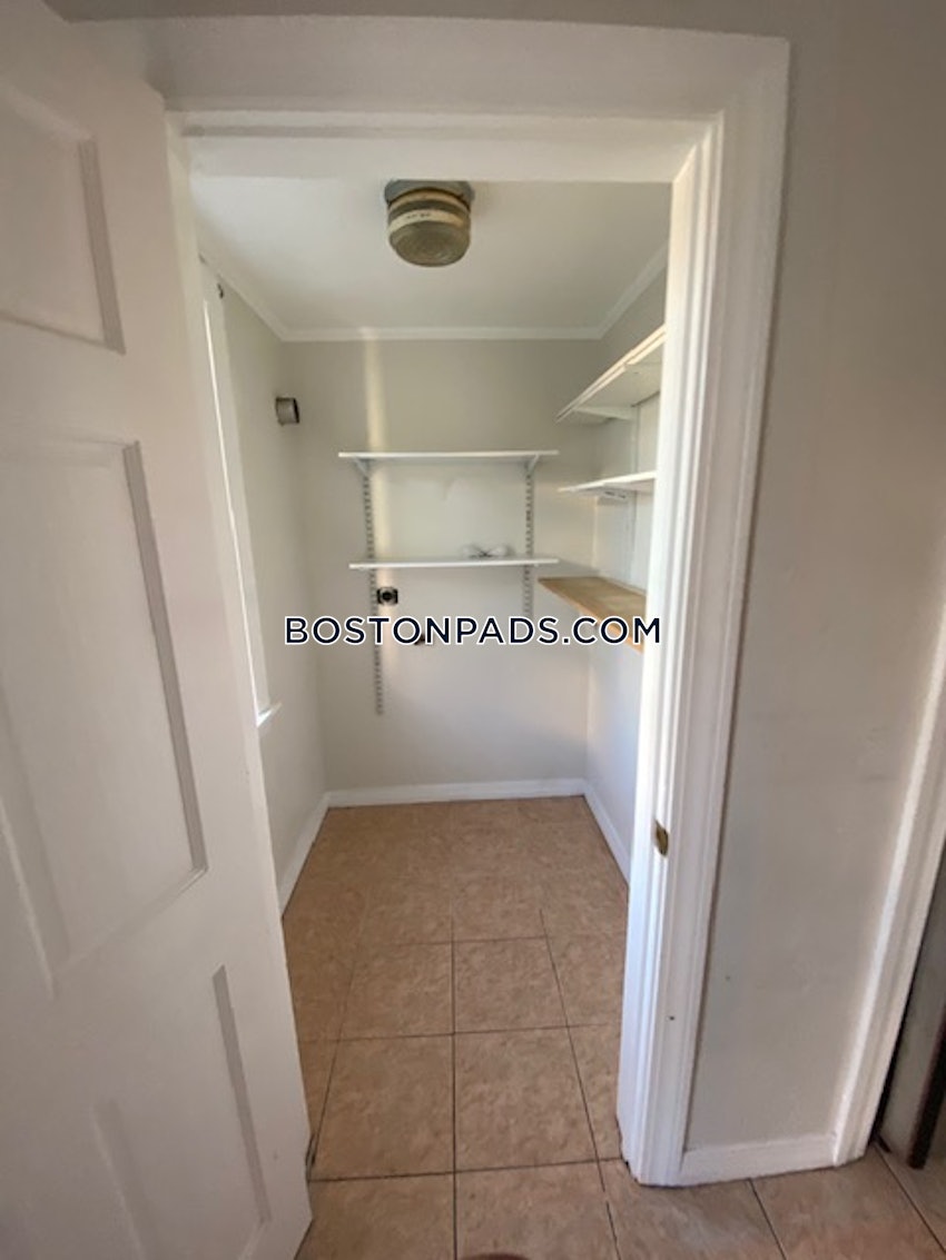 BOSTON - EAST BOSTON - JEFFRIES POINT - 3 Beds, 1 Bath - Image 14