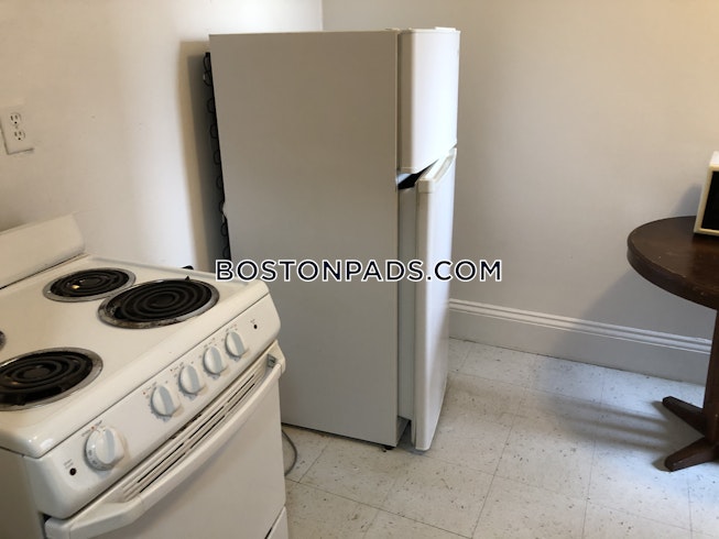 Boston - $2,295+ /mo