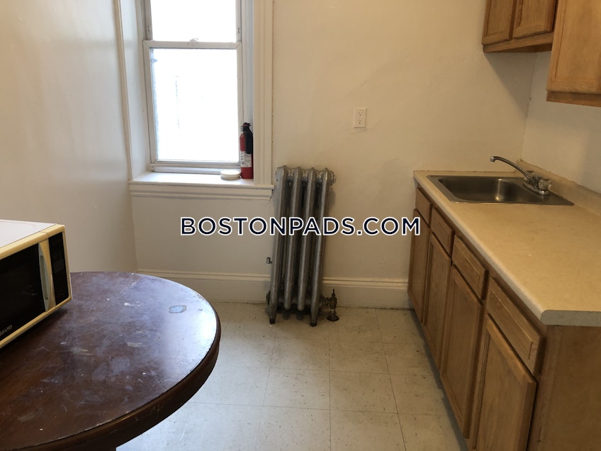 Boston - $2,295+ /month