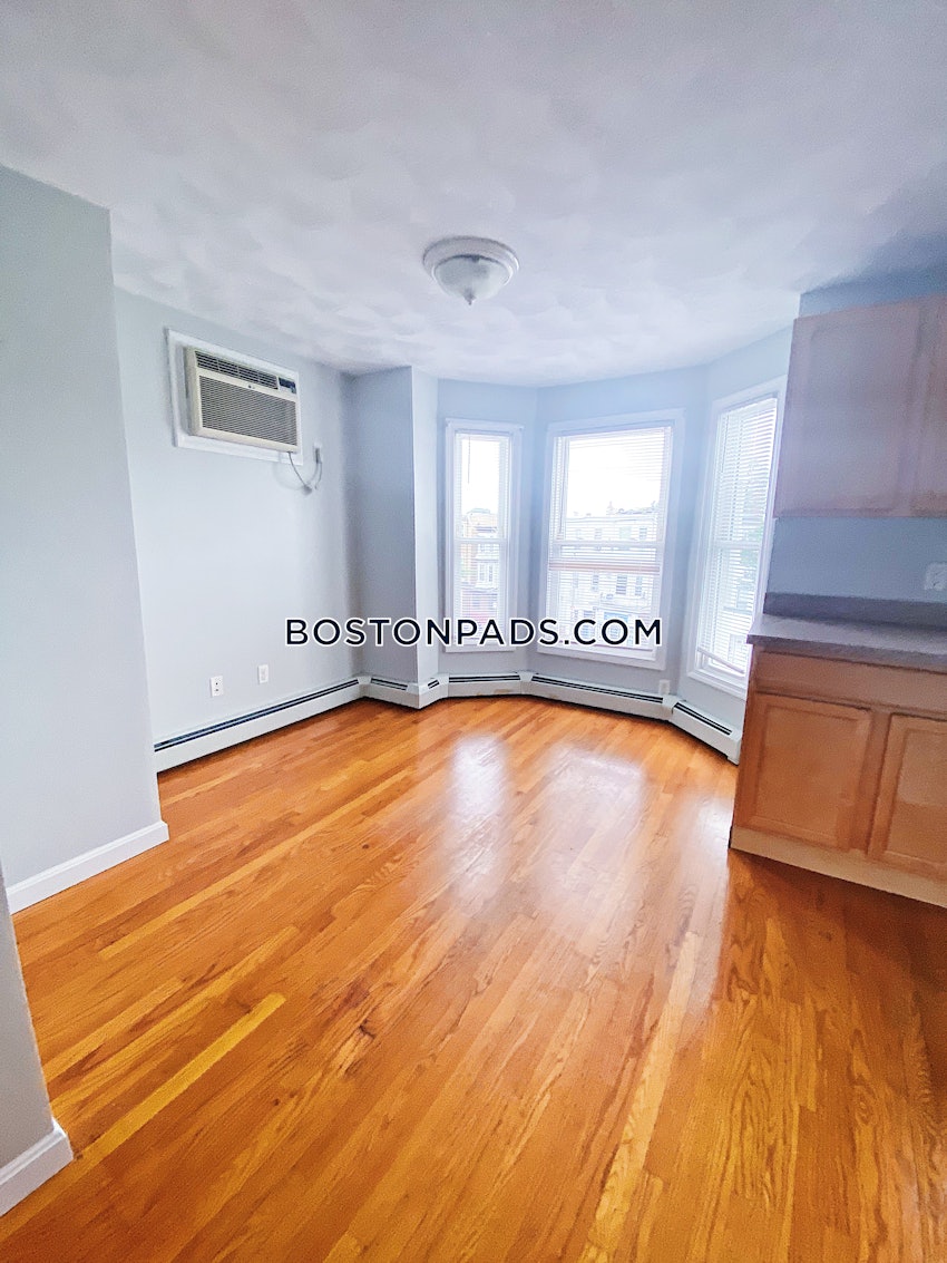 BOSTON - EAST BOSTON - MAVERICK - 2 Beds, 1 Bath - Image 3