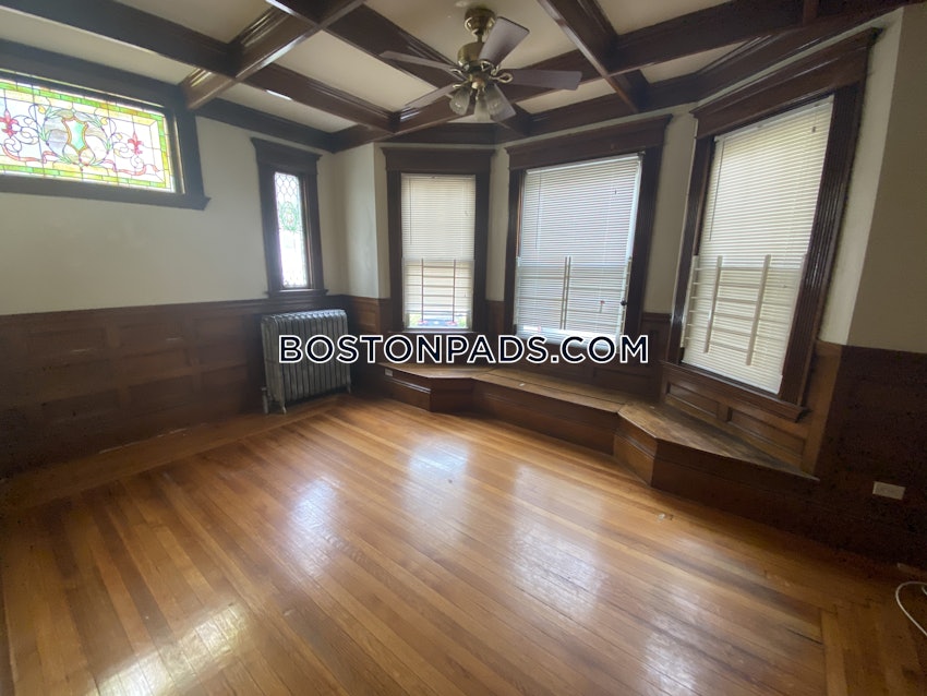 BOSTON - ALLSTON - 3 Beds, 2 Baths - Image 6