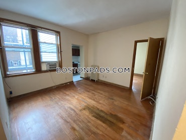 Boston - 2 Beds, 1 Baths