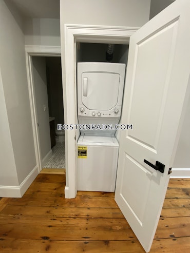 Boston - 2 Beds, 1 Baths