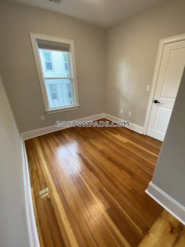 Boston - 2 Beds, 1 Baths