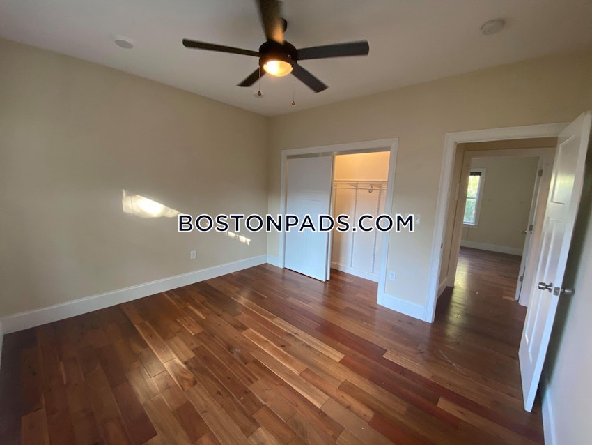BOSTON - CHARLESTOWN - 4 Beds, 2 Baths - Image 7