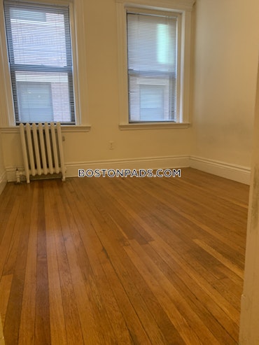 Boston - 1 Beds, 1 Baths