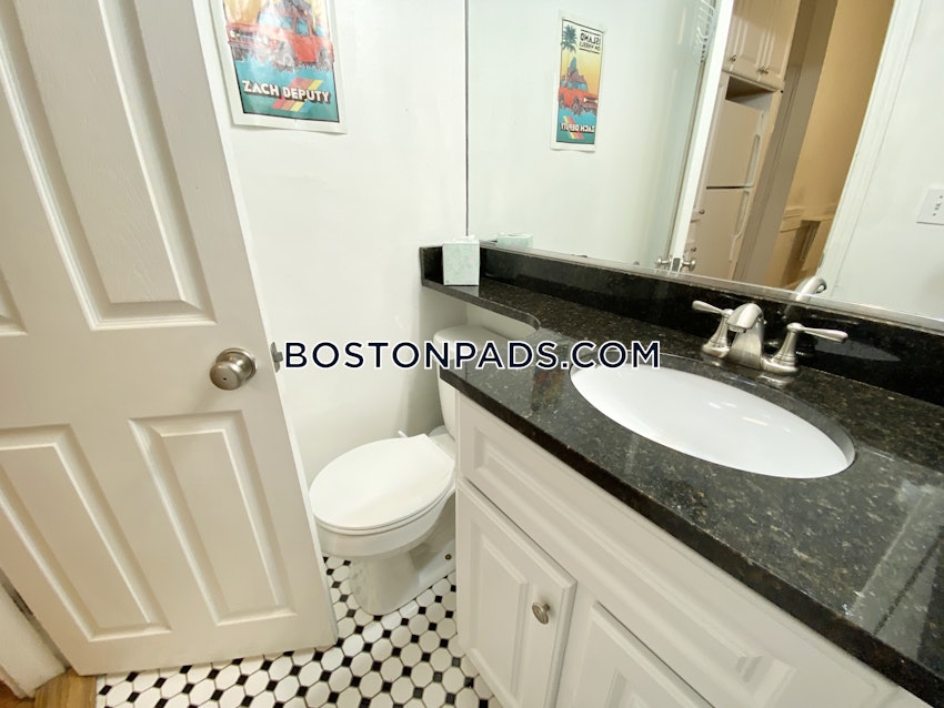 BOSTON - NORTHEASTERN/SYMPHONY - 3 Beds, 1 Bath - Image 12