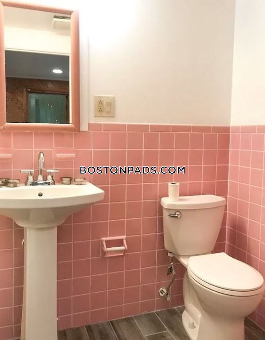 CAMBRIDGE- EAST CAMBRIDGE - 2 Beds, 1 Bath - Image 36