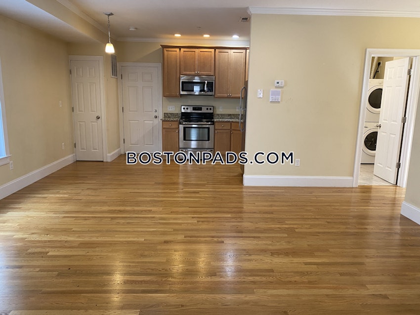 BOSTON - SOUTH BOSTON - WEST SIDE - 3 Beds, 1 Bath - Image 16