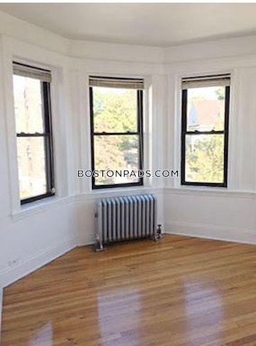 Boston - 1 Beds, 1 Baths