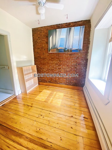 Boston - 1 Beds, 1 Baths